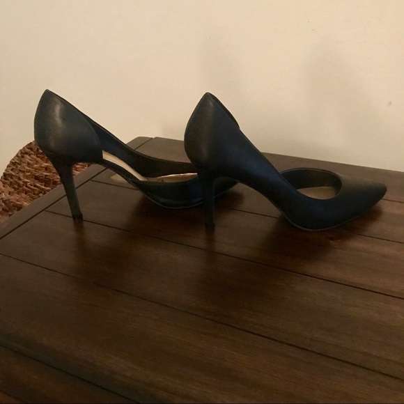 Professional and comfortable black heel - Picture 5 of 6